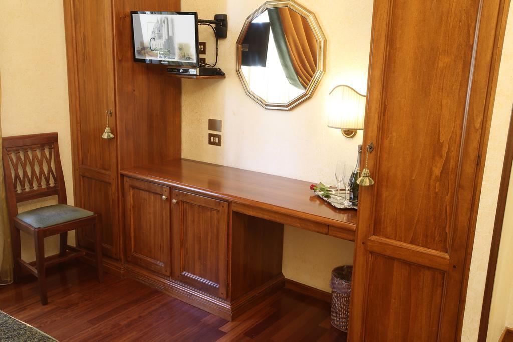 Bed and Breakfast Al Colonnato Di San Pietro Roma Exterior foto
