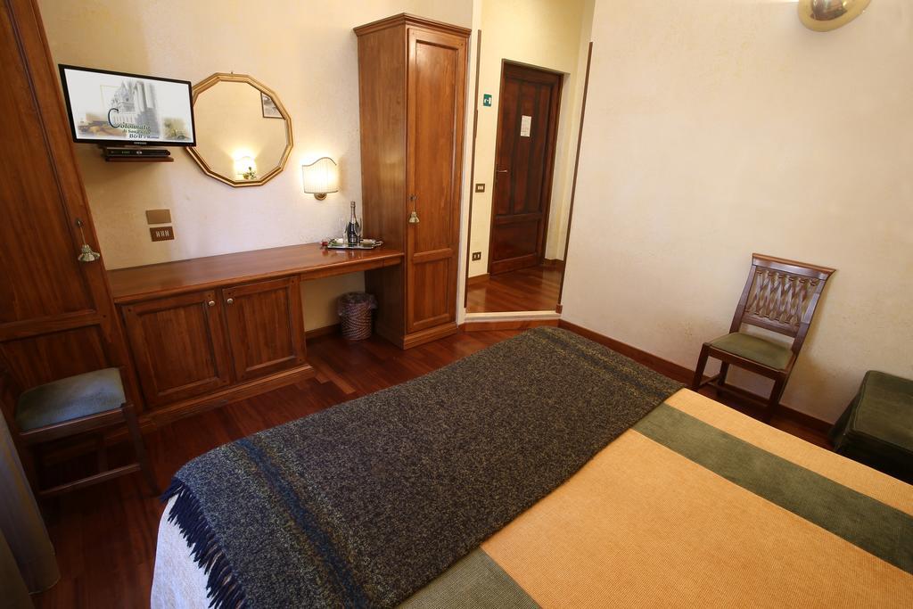Bed and Breakfast Al Colonnato Di San Pietro Roma Exterior foto