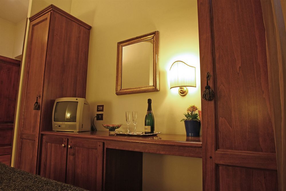 Bed and Breakfast Al Colonnato Di San Pietro Roma Exterior foto