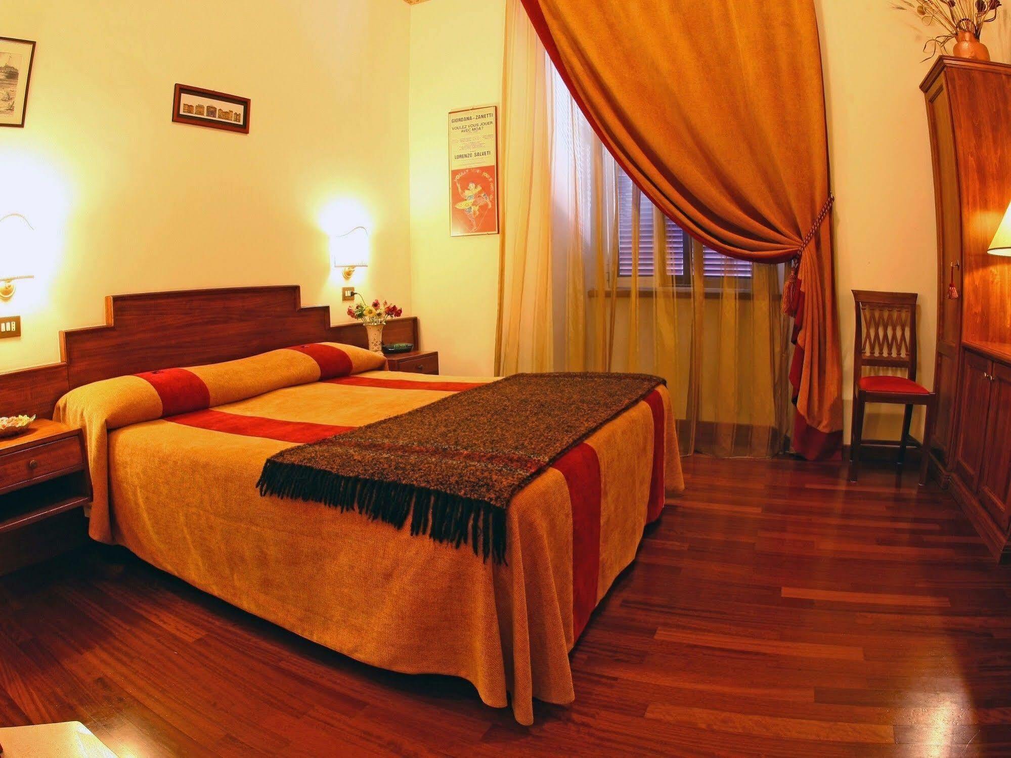 Bed and Breakfast Al Colonnato Di San Pietro Roma Exterior foto