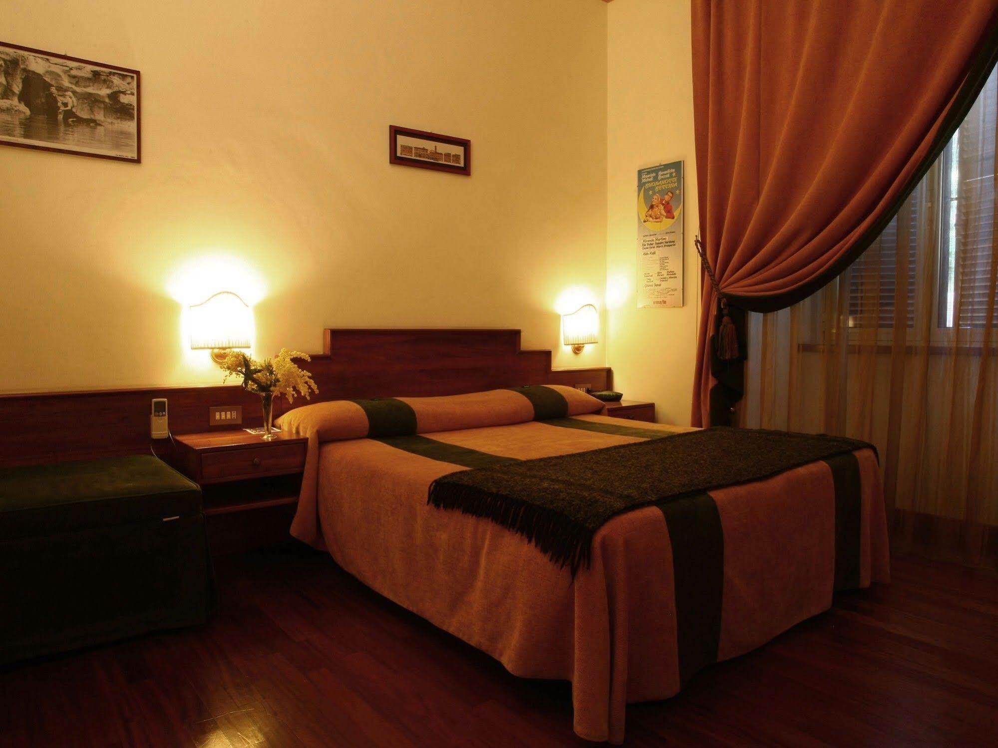 Bed and Breakfast Al Colonnato Di San Pietro Roma Exterior foto